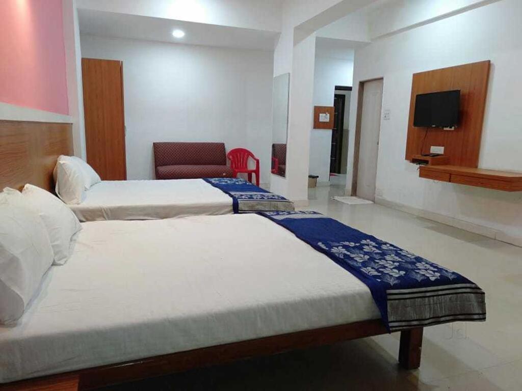 Hotel Sai Leela Loadging & Boarding Amarnath ภายนอก รูปภาพ